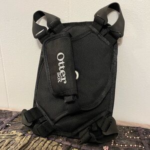 OtterBox 13” Tablet Holder with Hand Strap